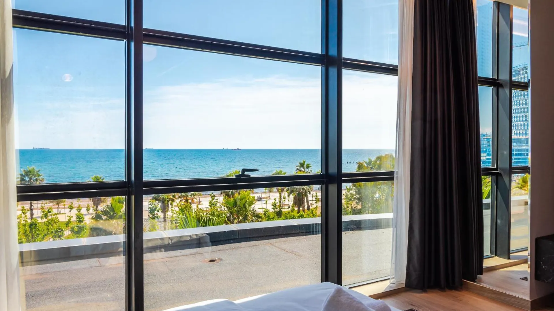 Marina Luxury Suites By Ps Durres Aparthotel
