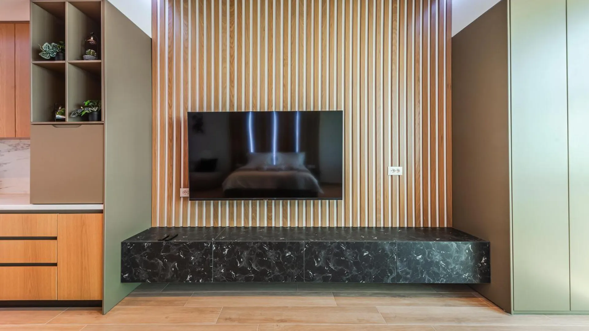 Marina Luxury Suites By Ps Durres
